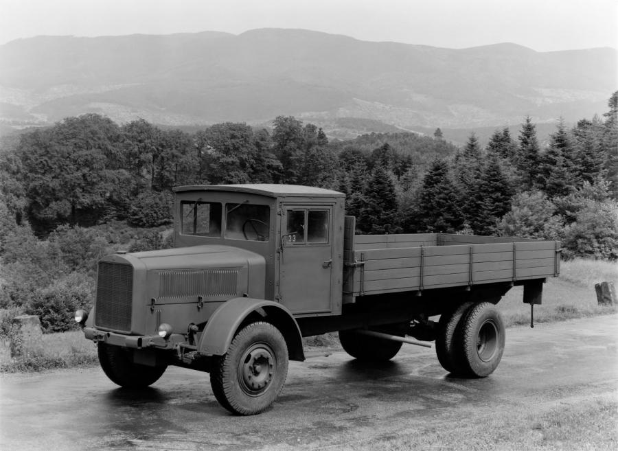  Mercedes-Benz L4500 S Pritschenwagen 1944 года  (фото 3 из 3)